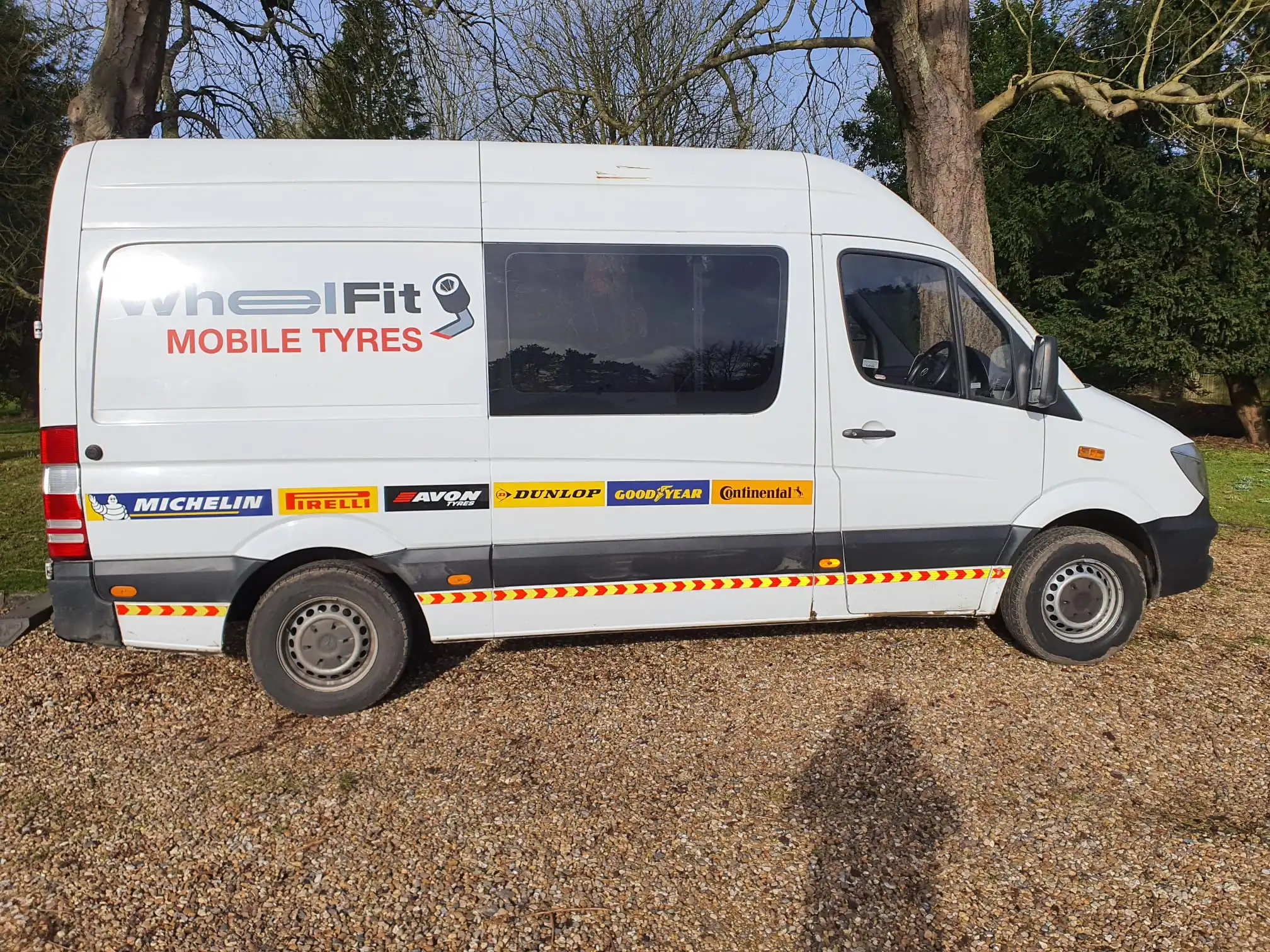 Emergency Tyre Fitting